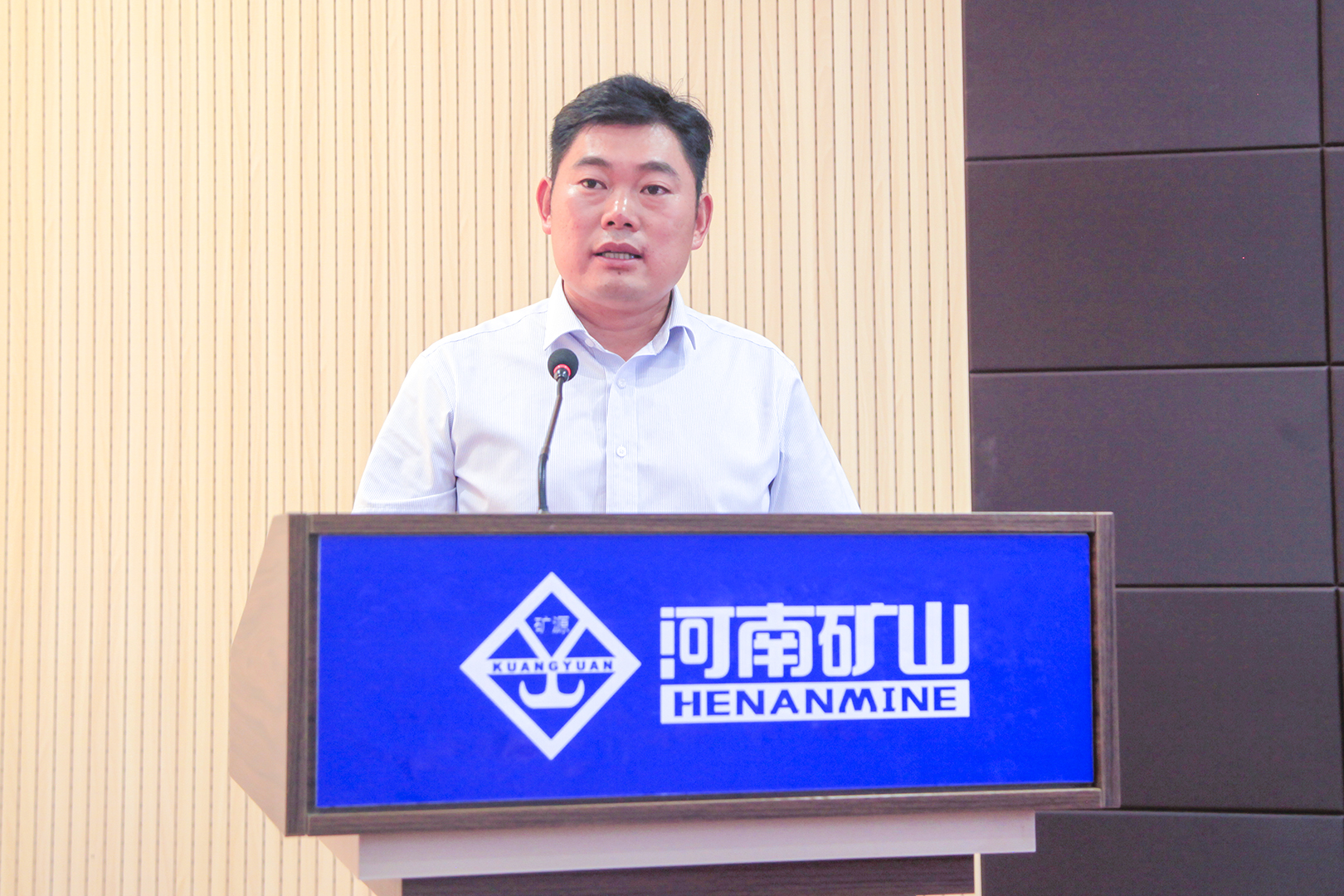 河南省礦山起重機有限公司